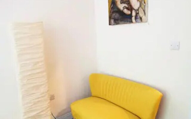 Spacious Riverside Home, 3 Bedrooms, Hebden Bridge
