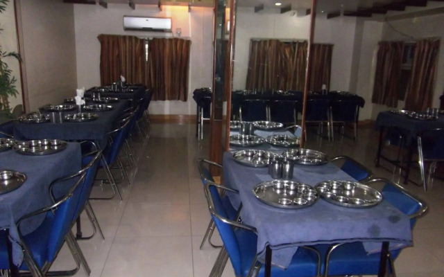 Hotel Bhola