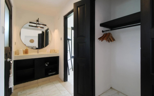 Puri Hijau 3 Bedrooms Villa with Jungle & River View