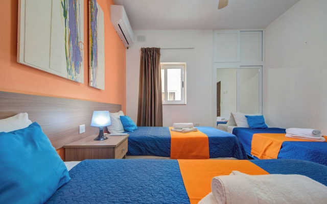 Tranquil Cityscape 3 Bedroom Apartments