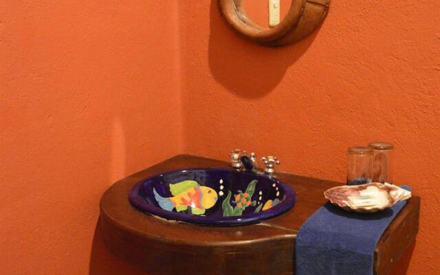 Lo Nuestro Petit Hotel