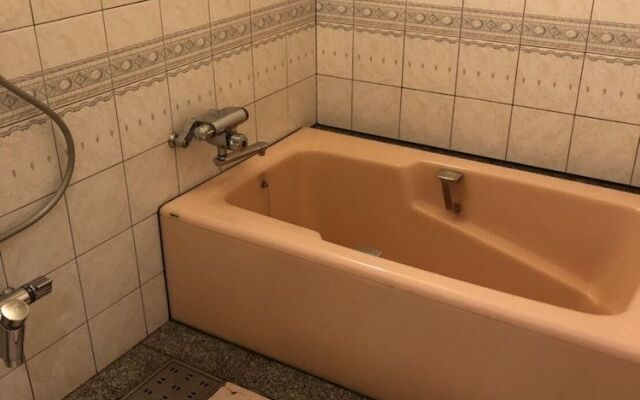 Avancer Next - Adults only