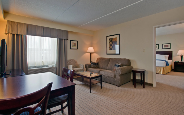 Comfort Inn & Suites