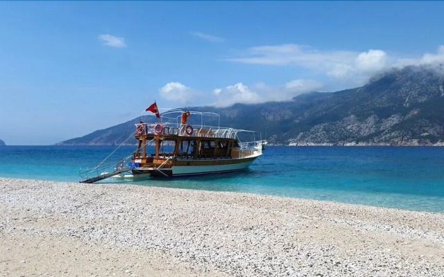 Maviay Hotel