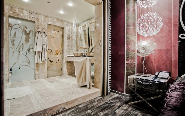 Royal Castle Design & SPA Hotel