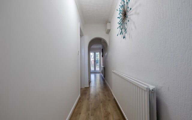 West Dartford Teal House