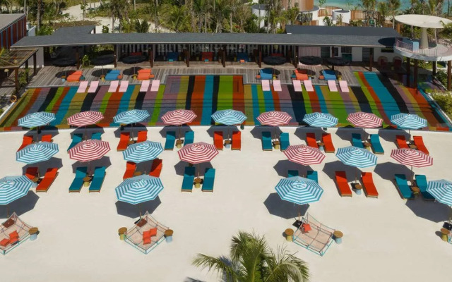 So/ Maldives Resort