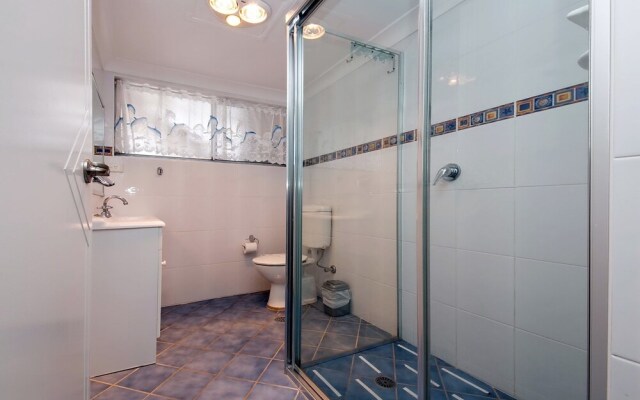 Teramby Court, Unit 9/104 Magnus Street