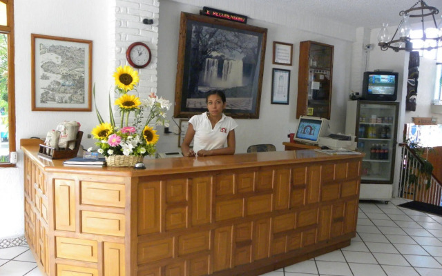 Hotel EMS Los Arcos