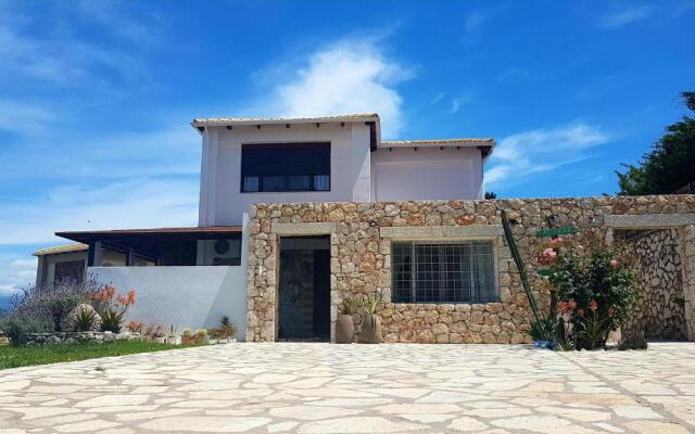 Luxury Villa Athina