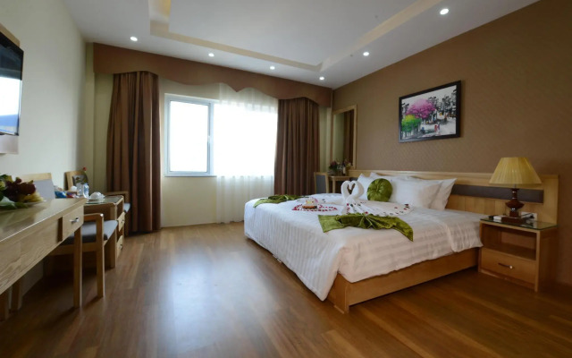 Blue Hanoi Inn Hotel