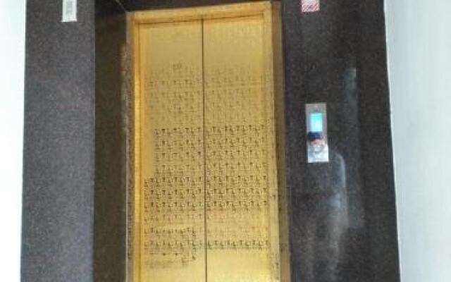 saravanaa residency