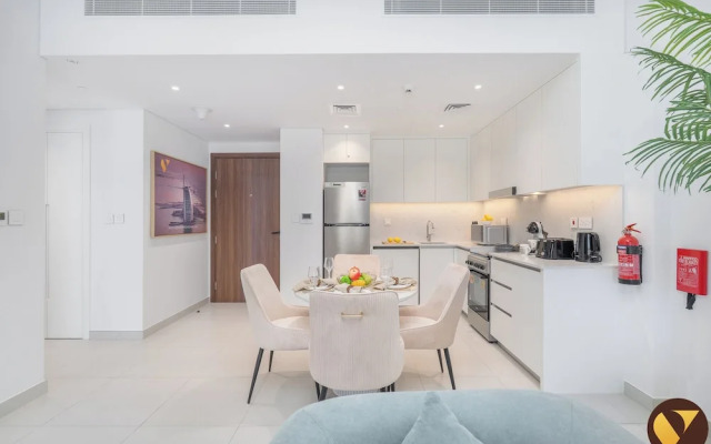 Elegant MJL Pool View Near Burj Al Arab