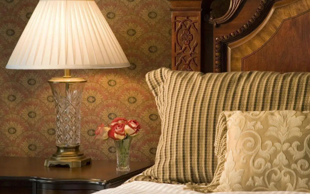 The Manor On Golden Pond