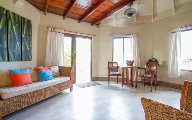Hotel Tamarindo Village