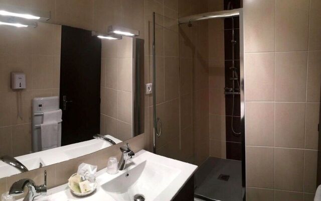 Hôtel le Relais de la Voie Sacrée