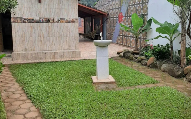 Casa em Ubatuba para 15 hóspedes