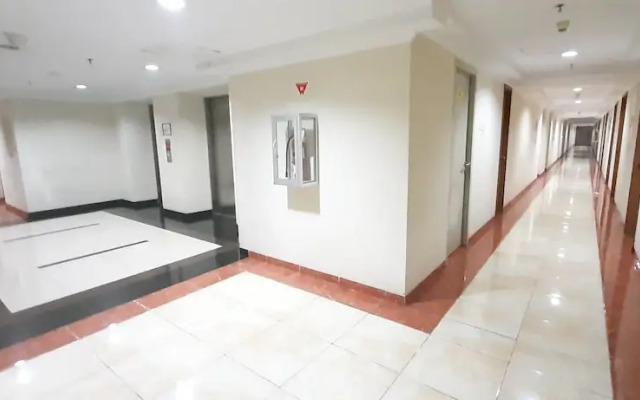 Homey Studio Apartment at Margonda Residence 3