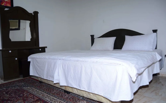 Al Eairy Furnished Apartments Nariyah 3