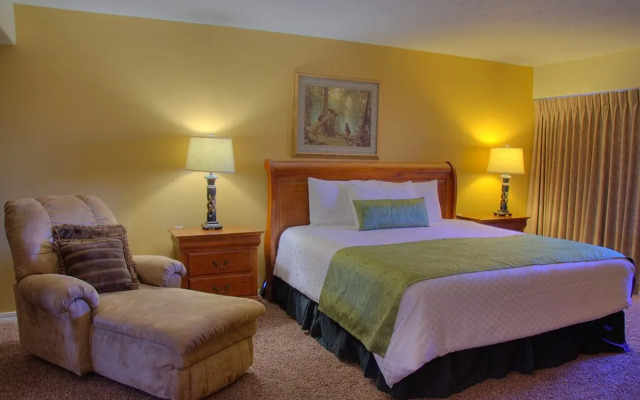 Fairmont Hot Springs Resort