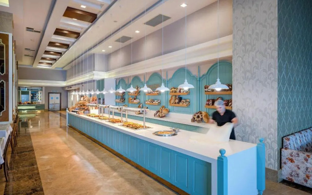 Oz Hotels Side Premium