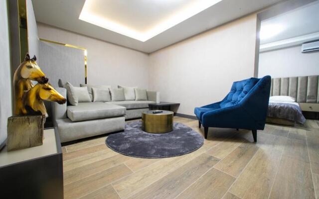 Mad Inn Hotel & Spa
