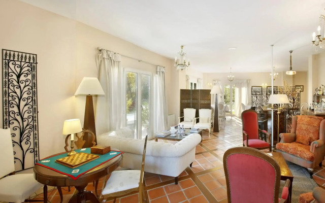 Hotel Santa Coloma del Camino