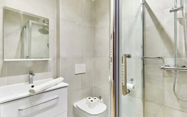 Charming Flat in the Heart of Paris
