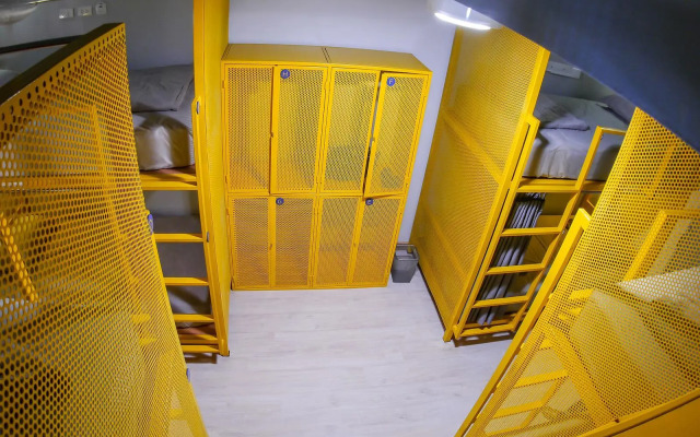 The Moon Hostel Hua Hin