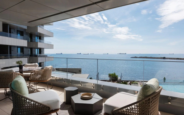 JW Marriott Hotel Istanbul Marmara Sea