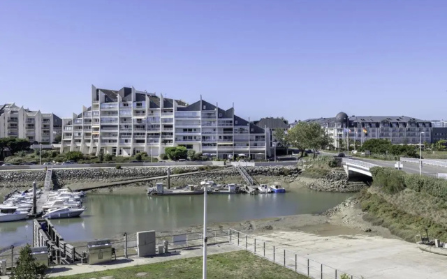 Séjour à 4 ou 6 avec vue sur la marina