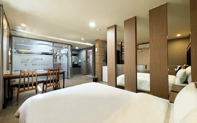 Mokpo Well Hotel