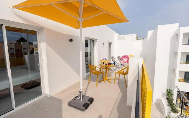 azuLine Apartamentos Sunshine