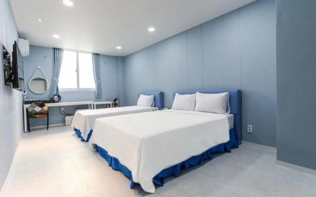 Hotel Cube