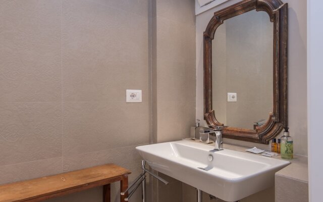 RSH Luxury One Bedroom Fori Imperiali