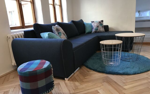 Royal View Apartments