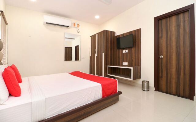 OYO 66329 Hotel Bms Pride