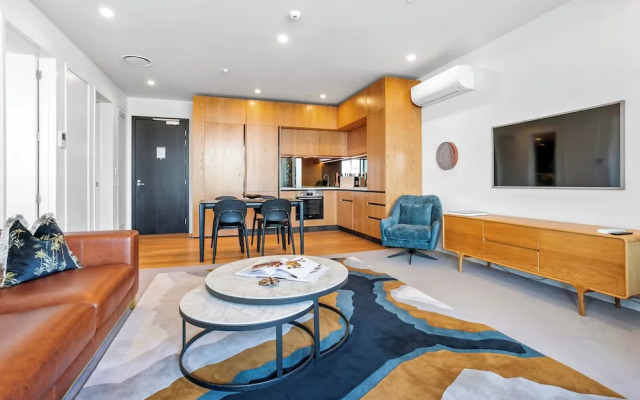 Beautiful and bold 1 bed retreat