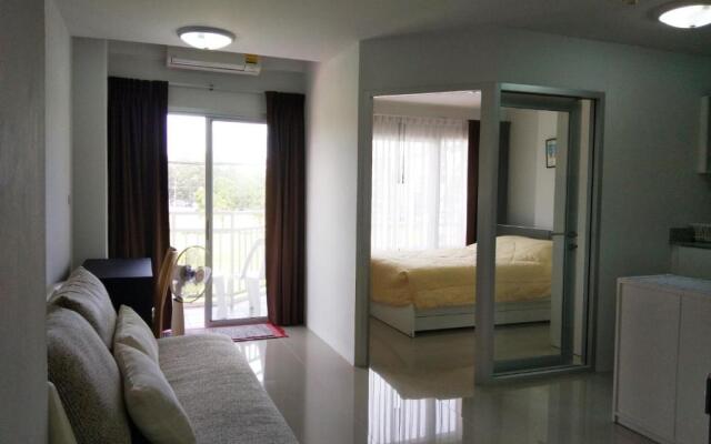 Grand Beach CondoB35 by malai