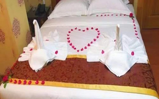 C & Y Hotel