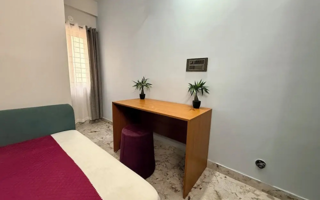 C SUITES Colive 1263 Bren