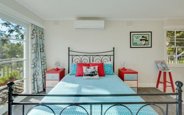 The Heart of Emerald Bed & Breakfast – Guest Rooms – Melbourne
