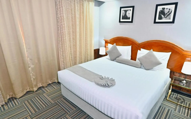 Ewan Ajman Suites