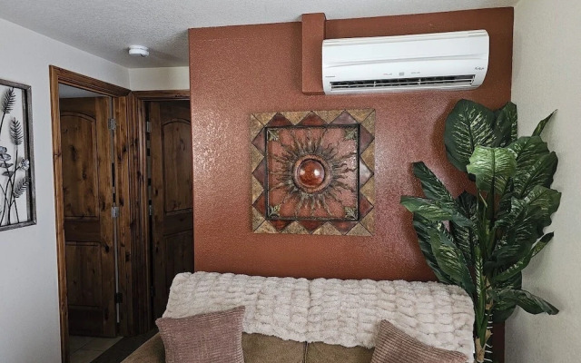 Alpenglow One Bedroom One Bath A09