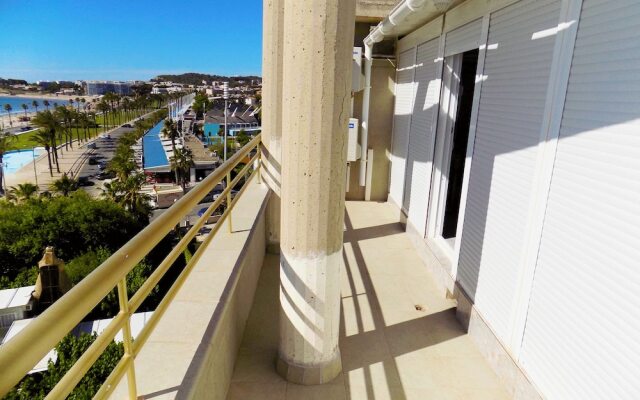 Apartsalou Horisonte La Pineda