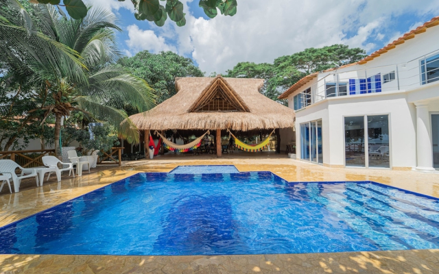 Villa El Francés 4BD WPool & Beach Front