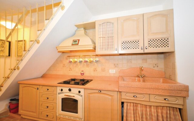 Amazing Home in Smarje With Sauna, Wifi and 2 Bedrooms