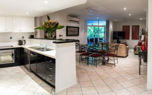 Oasis 8 Paradise at Palm Cove