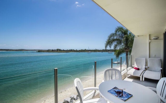 Noosa Harbour Resort
