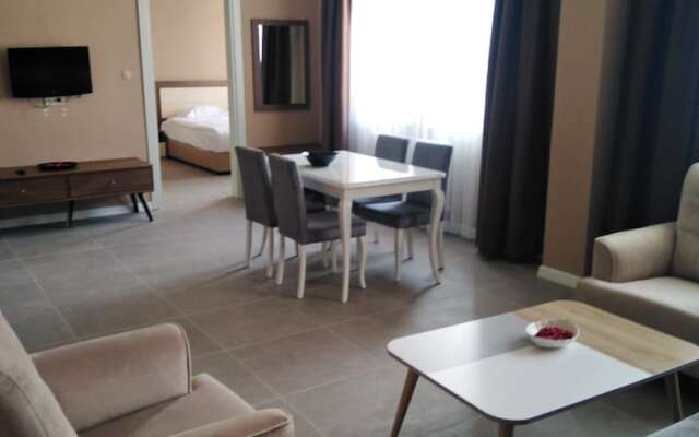 Kumru Suitesseda Pansi̇yon